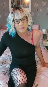Juniper Beri Leeds UK Crossdresser