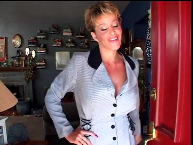 Fucked with a StrapOn: Big boobed mature and brunette teen having passionate dyke sex