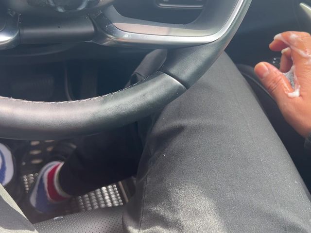 Public Masturbation in Car After Pee in the Bushes (Kadu)