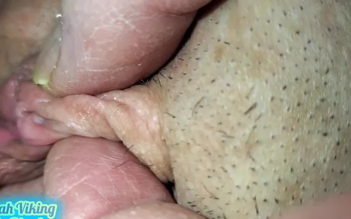Melinah Viking: Fingers Vs Cock Vs Dong