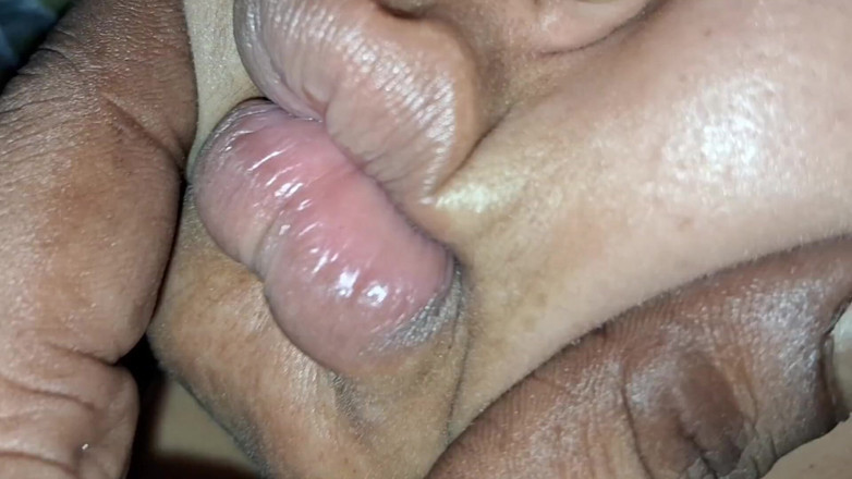 Catchybusty: Ncr Desi Bhabhiji wil likken