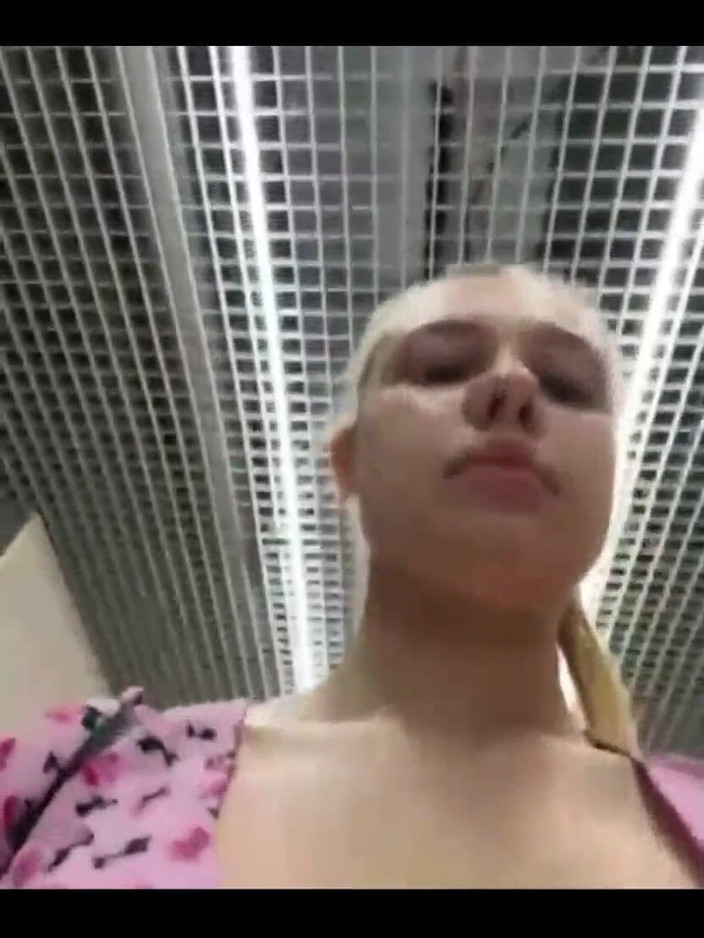 JuiceLussie: Crazy Fucking in the Locker Room