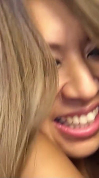 Hubená japonská teenagerka Mluví s ve stoje a šuká do kundičky na necenzurovaný JAV casting