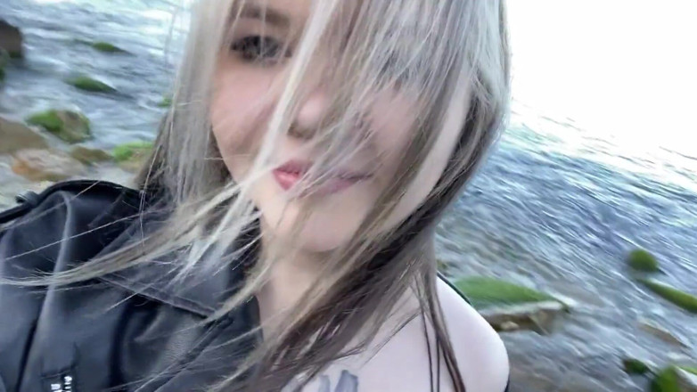 AurelliaCreampie: The Girl Washed the Beach with Her Jet Orgasm