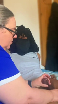 Melhor Avó BBC Afiando Massagem Oleosa Para Porra Pingando Enorme Carga