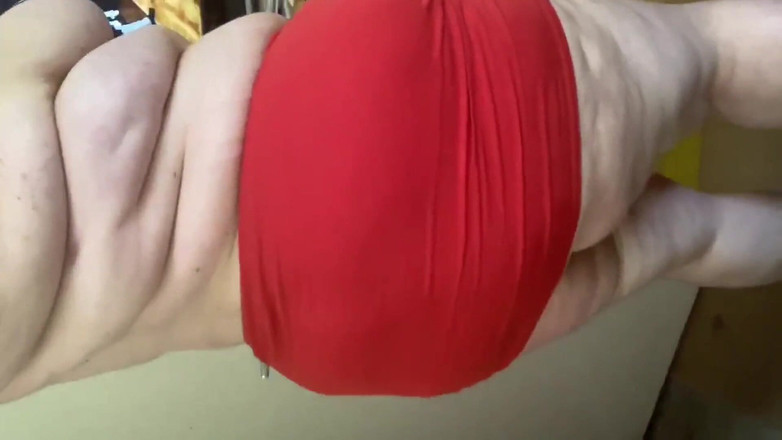 Real homemade BBW BBC porn: 胖美女跳舞摇晃我的大屁股刺激我的阴蒂假阳具喷出