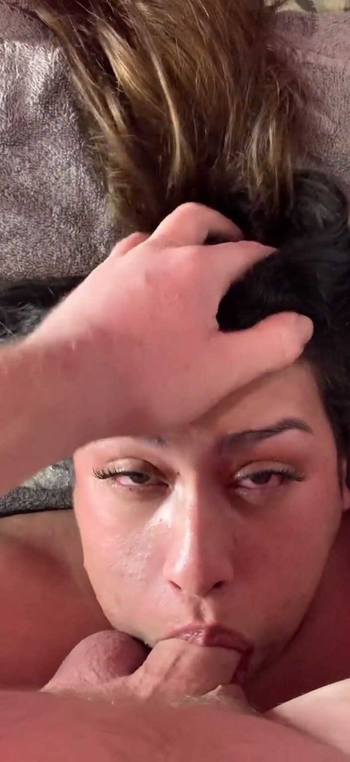 Sandn420: Gag on my cocklut - crot di tenggorokannya