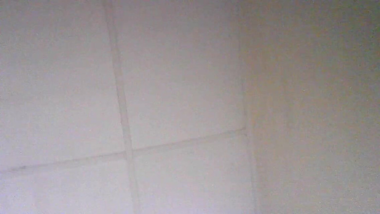 Oladi plenty tv: Ayo und Shade Volles video in einem hotelzimmer