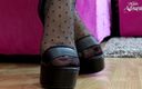 Miss Adrastea: Adora i miei piedi nudi