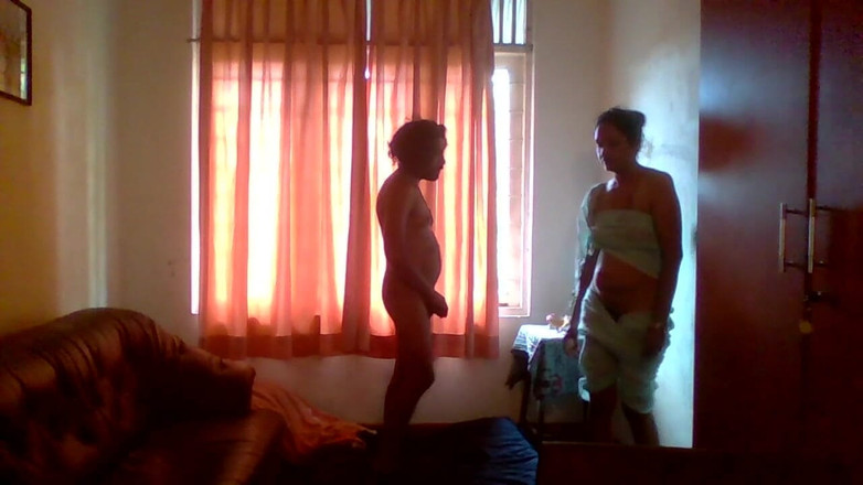 Tina Baby: Femme de ménage indienne, partie 3