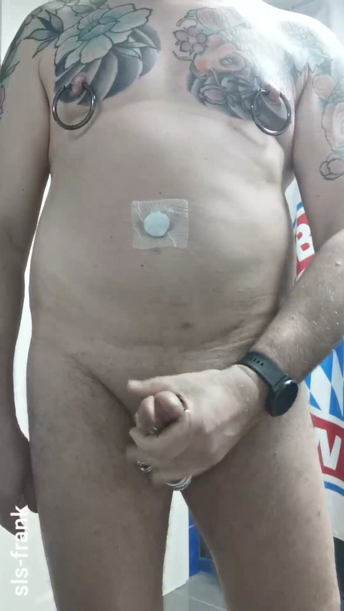 sls-frank: Sls-frank I'll Show You My Pierced and Tattooed Body