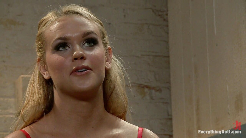 Everything Butt by Kink: 穴あけ