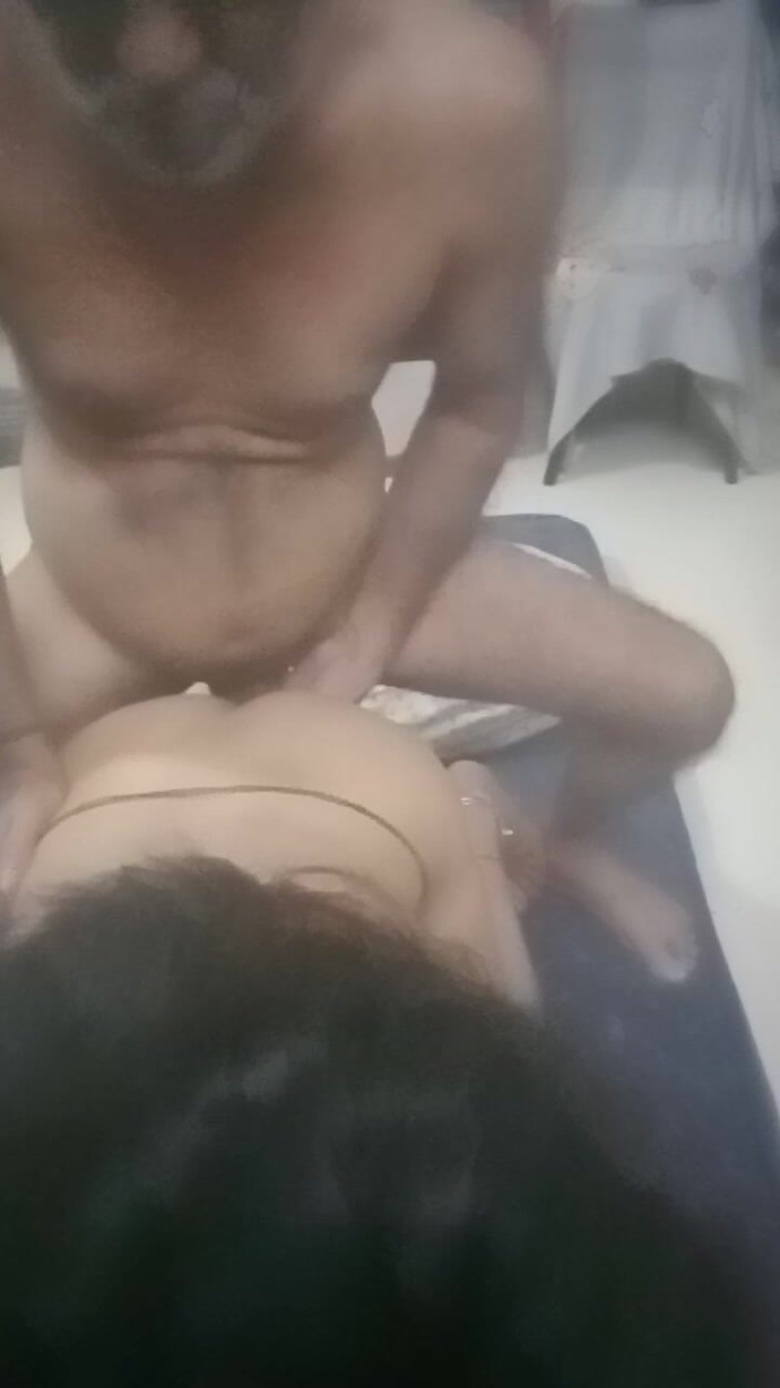 Anar Kali: Bố chồng đụ con dâu trong bộ ngực gợi cảm của...