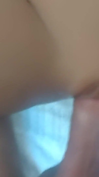 Utilise ma poupée sexuelle pshkologiquement et viens beaucoup