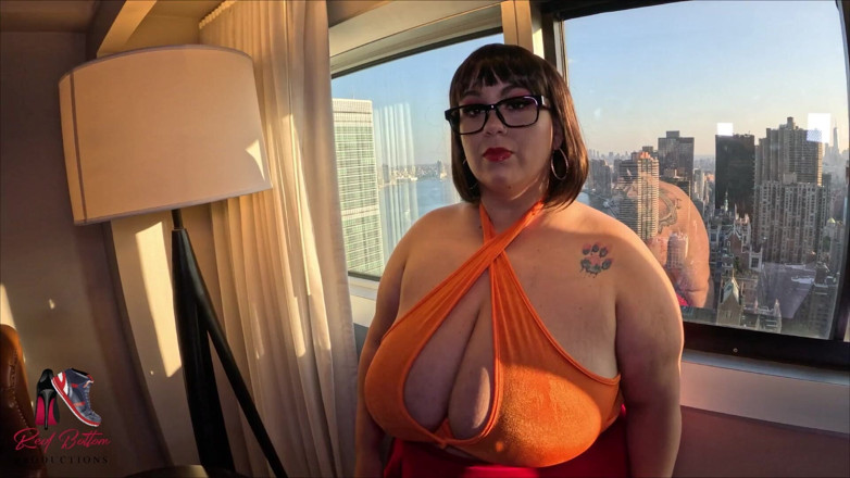 Reds Fetish Emporium: Velma BBW Xì Hơi Giantess