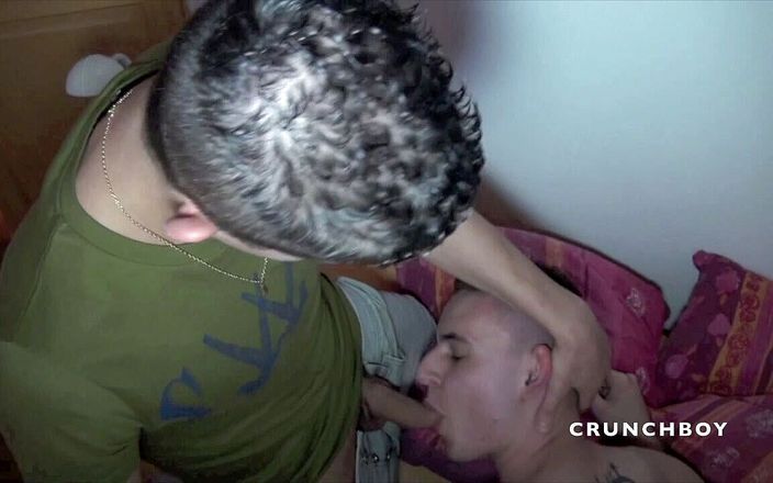 STRAIGHT BOY CURIOUS: Niko seksi genç Arap sağduyulu sikişiyor