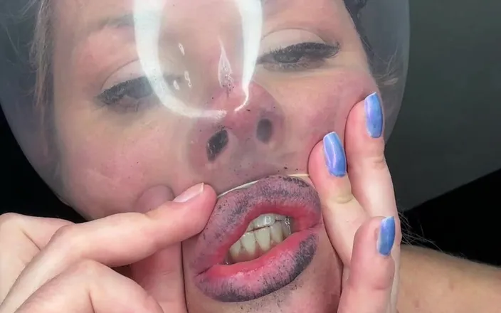 Sultry Silvea: Sultry Silvea Quickie Condom Breathplay