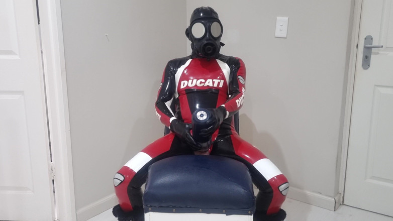 Athos: Ducati Latexová sekvence ovládání dronem