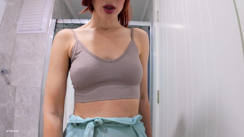 wowlove: Aus versehen meine heiße stiefmutter gefickt, während sie badezimmer putzt