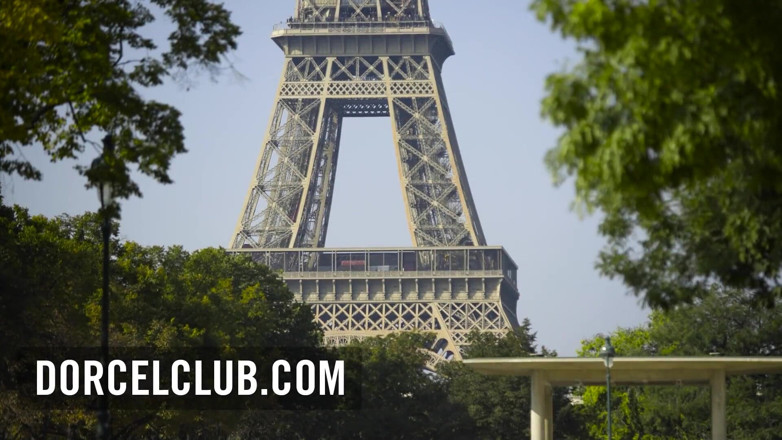 Dorcel Club: BDSM-orgie met prachtige Claire Castel