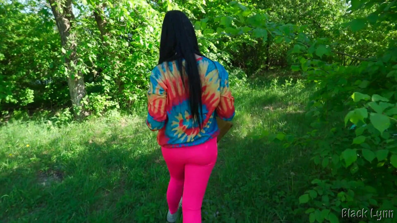 YSP Studio: Brunette Hippie Makes Outdoor Handjob for Free