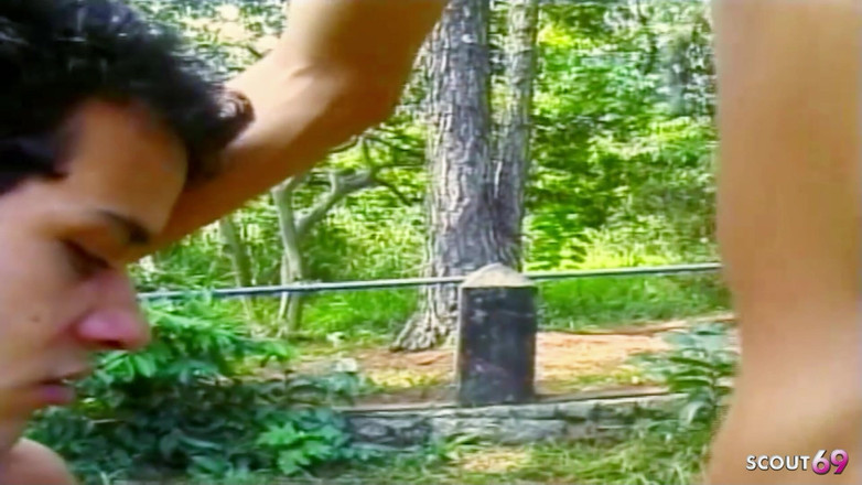 Shemale TS Collection: Ladyboy kurus blonde memerlukan zakar tebal untuk seks dubur di...