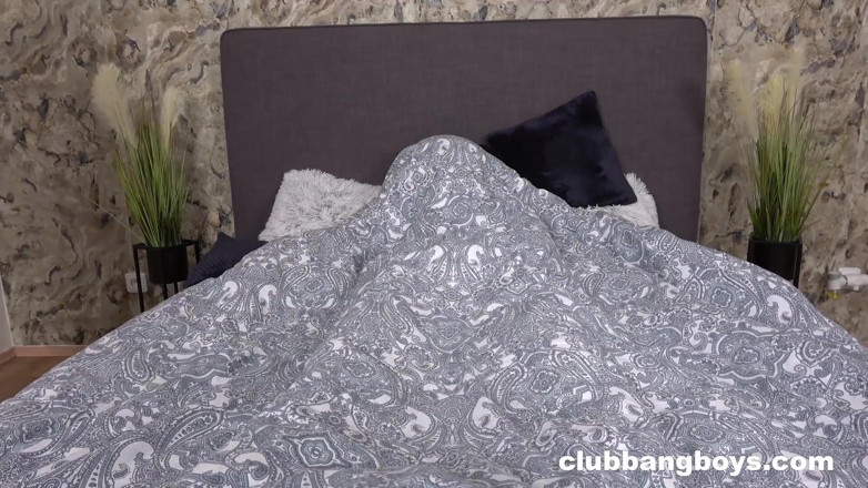 Club Bang Boys: 첫 후장 경험하는 처녀 - clubbangboys