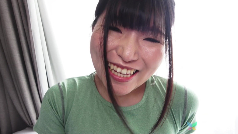 Tenshigao: Kaho Hamazaki är vår söta kontorsflicka som vill spela naken en...