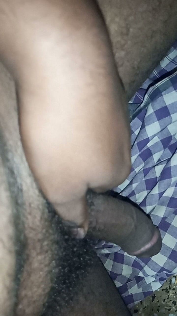 Hungry cliff: I'm Indian Desi Fucking Big Black Pussy with Kissing Lips