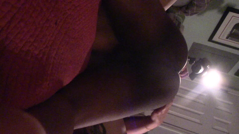 Liz Heat: Femeie mare și țâțoasă în lenjerie futându-se cu iubitul negru