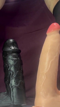 Tutti i dildo nel mio culo (dap)