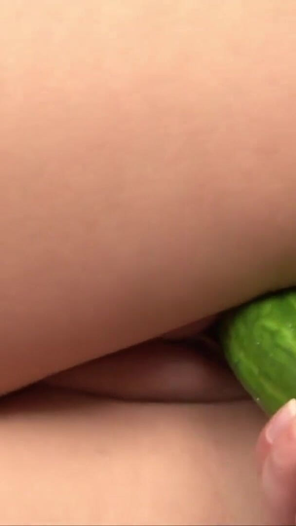 Three lesbians are playing with a cucumber (Dirty Lesbian)
