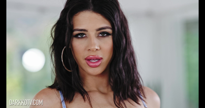 DarkkoTV: Kylie rocket swallow blowbang menampilkan hollywood cash, jonni darkko, milan,...