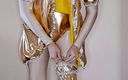Fully Zentai Studio: Błyszcząca złota pokojówka ubiera się