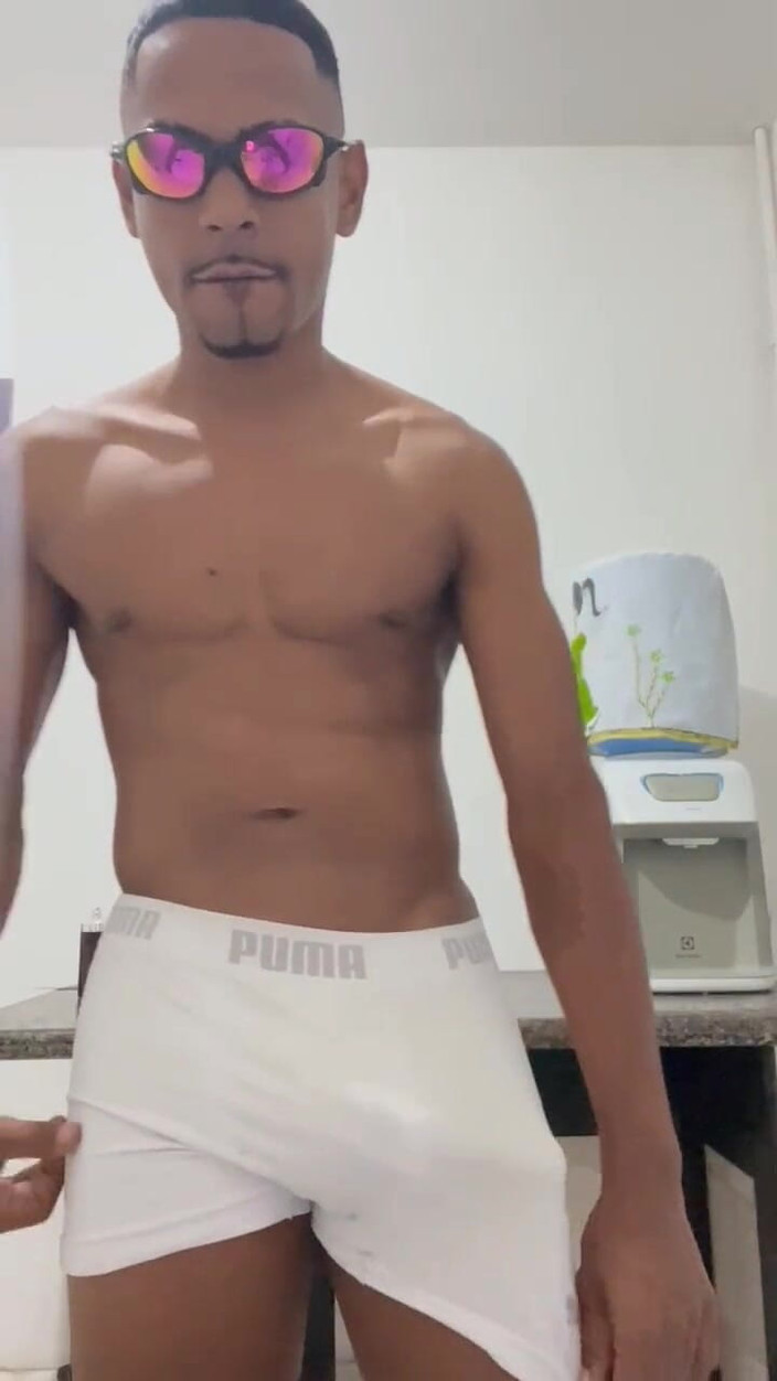 Driel Dotado: Velký čůrák