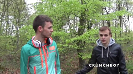 Crunch Boy: Sex s mladými běžkyněmi v exhib cestovním lese