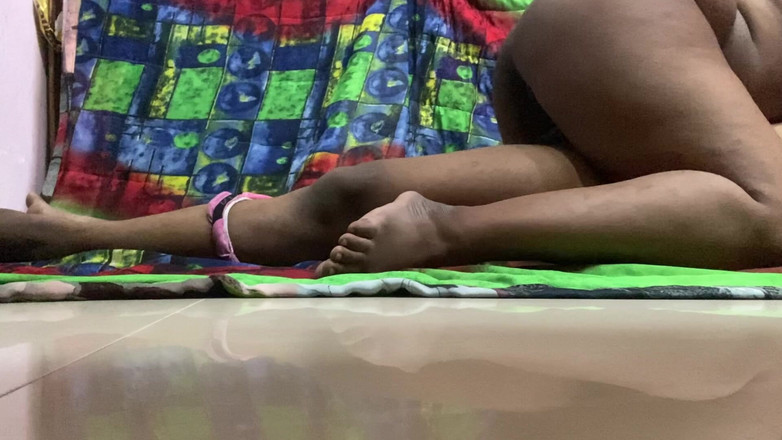 Angoori: Mama vitregă se fute cu fiul vitreg anul nou 2026 Porno...