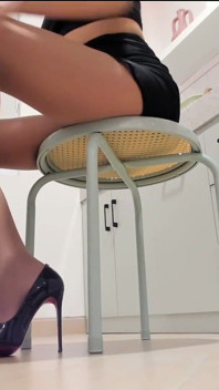 Sexy Legs in Nylon Pantyhose and Pumps Worship - Live Stream