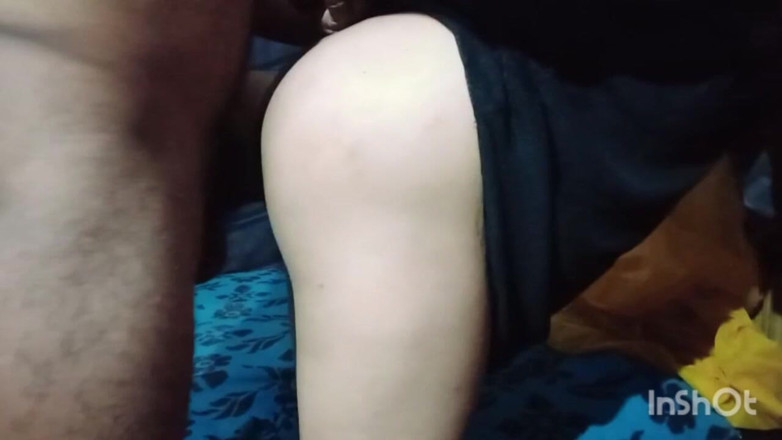 Yourindiancuople84: Sesi sengit bhabhi India kawan suaminya memberikannya kepada gaya doggy,...