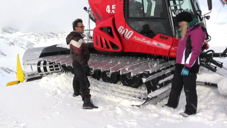 The Hunter Collection: Snow Drifts panas Julia - filem lucah penuh Jerman (filem lenght panjang)
