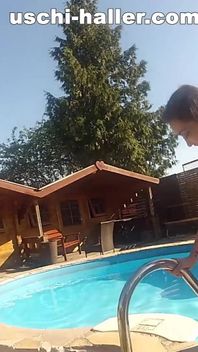 Outdoor in the Pool with Turkish Born Slut Jasmin Babe