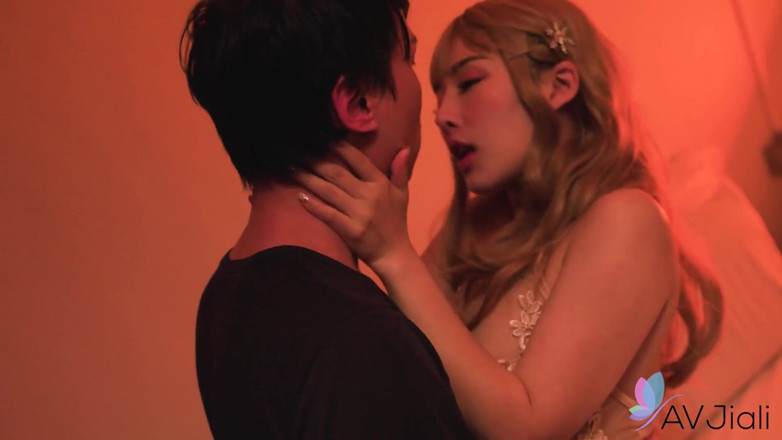 AV Jiali: Sloppy Seconds for Employee with Li Nana