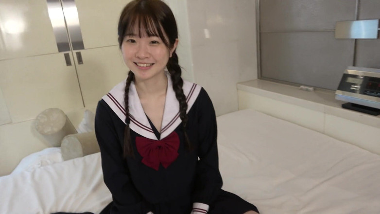 japan banana: Kecantikan berambut hitam Jepun berusia 19 tahun. Amatur langsing, seks
