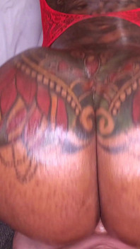 Victoria Cakes Takes on Vanilla Cock