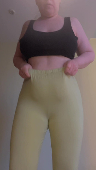 VikkiGeorgia: Cameltoe