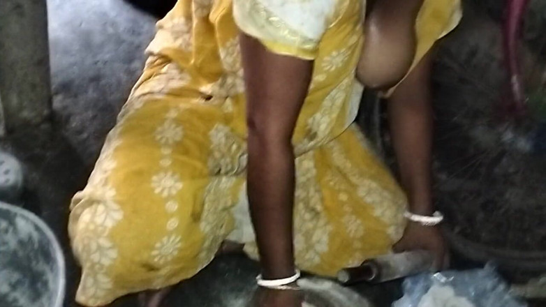 Kalabaro: Desi Boudi
