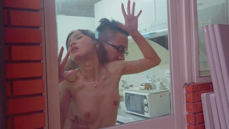 Eros721 official: Setiausaha muda panas dikongkek bosnya di pejabat