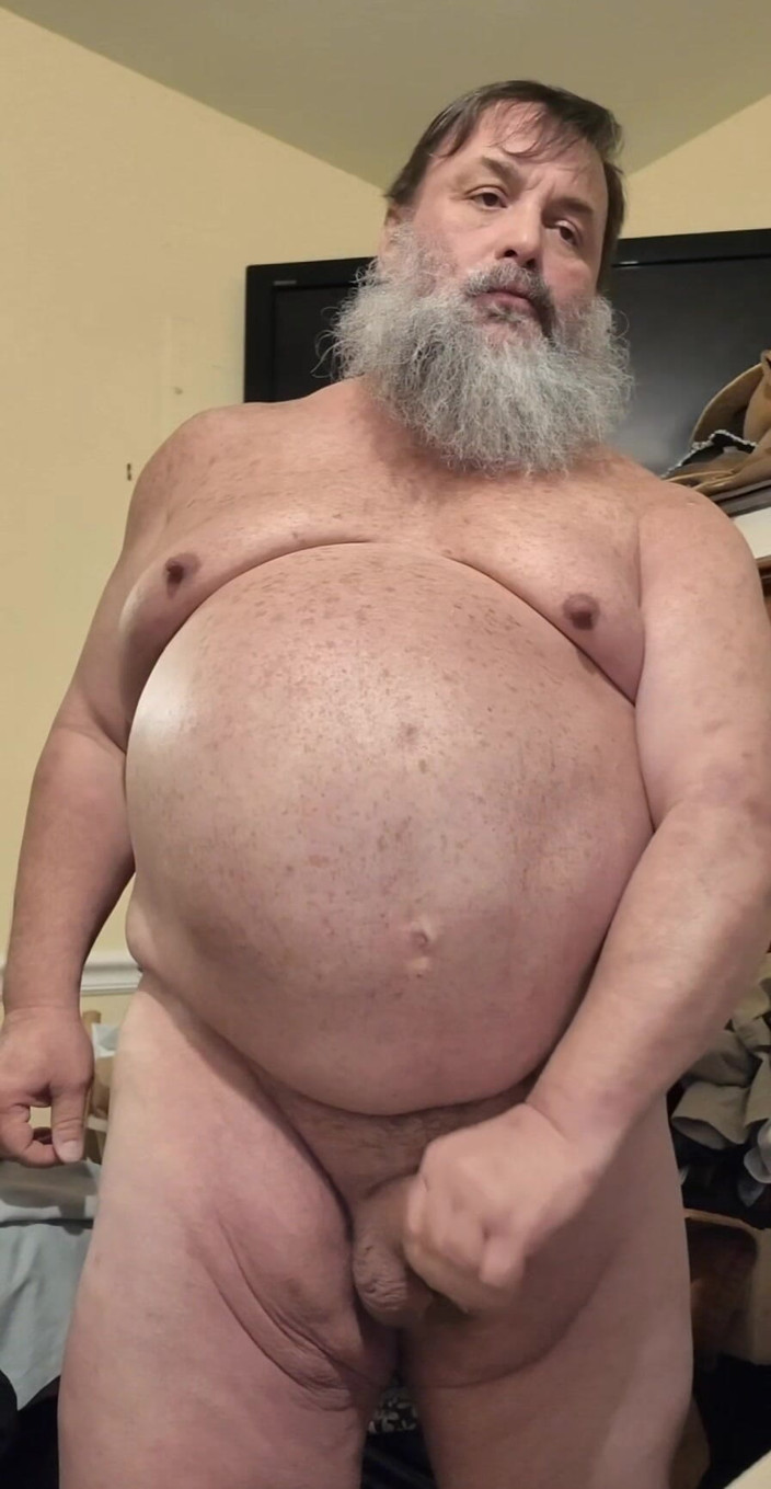 GeneWadexxx: Büyük sakallı üvey baba döl emiyor