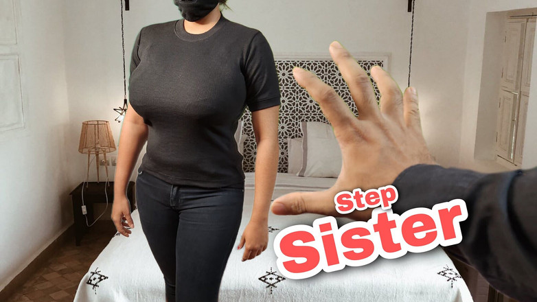 Riya Bonguus: Mi scopo la mia sorellastra dopo il lavoro e nessuno...