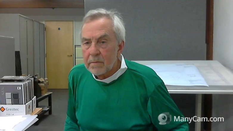 Silver Fox Sex: Kostum Liburan